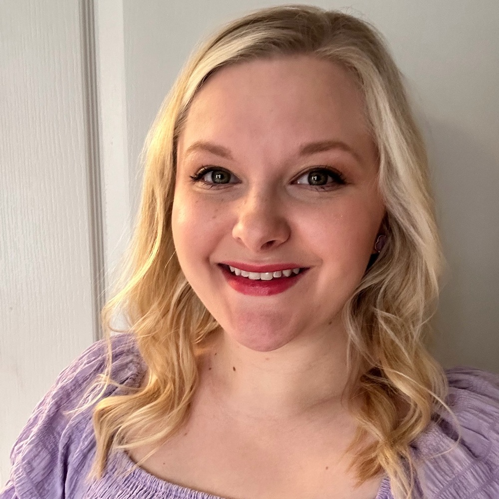 Meet your Posher, Lexi